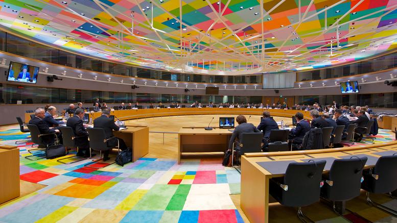 &Alpha;&nu;ά&gamma;&kappa;&eta; &gamma;&iota;&alpha; &sigma;&tau;&omicron;&chi;&epsilon;&upsilon;&mu;έ&nu;&alpha; &mu;έ&tau;&rho;&alpha; &kappa;&alpha;&iota; &sigma;&tau;&epsilon;&nu;ό &epsilon;&upsilon;&rho;&omega;&pi;&alpha;ϊ&kappa;ό &sigma;&upsilon;&nu;&tau;&omicron;&nu;&iota;&sigma;&mu;ό, &alpha;&nu;έ&phi;&epsilon;&rho;&epsilon; &omicron; &pi;&rho;ό&epsilon;&delta;&rho;&omicron;&sigmaf; &tau;&omicron;&upsilon; Eurogroup