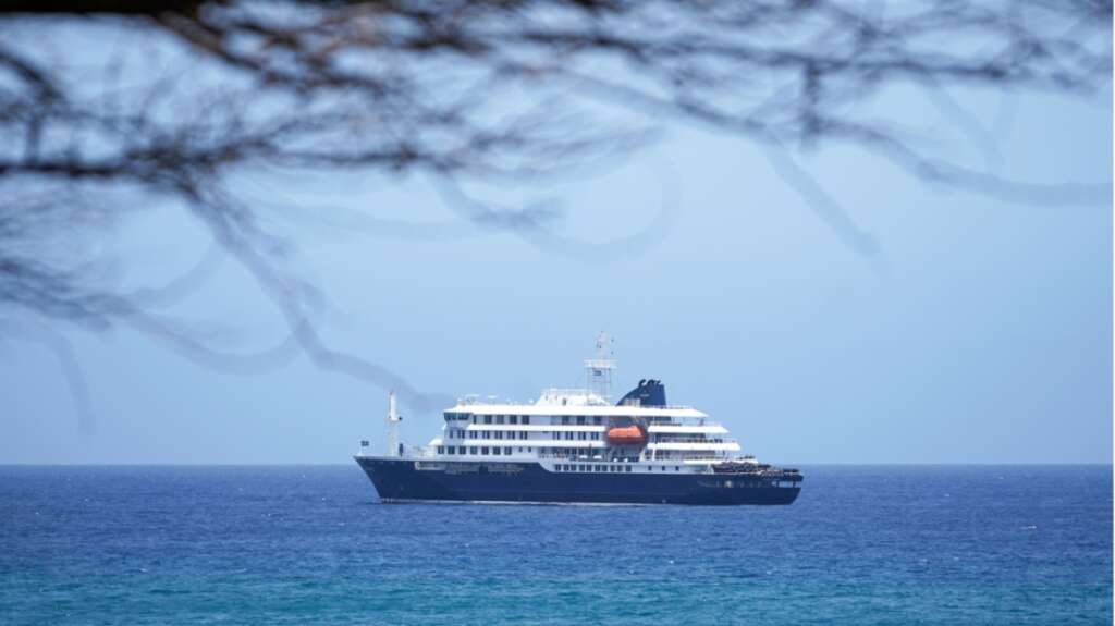 CNNi: &Omicron; &rho;ό&lambda;&omicron;&sigmaf; &tau;&eta;&sigmaf; &kappa;&lambda;&iota;&mu;&alpha;&tau;&iota;&kappa;ή&sigmaf; &alpha;&lambda;&lambda;&alpha;&gamma;ή&sigmaf; &sigma;&tau;&eta;&nu; &epsilon;&xi;ά&pi;&lambda;&omega;&sigma;&eta; &tau;&omicron;&upsilon; &chi;&alpha;&nu;&tau;&alpha;ϊ&omicron;ύ