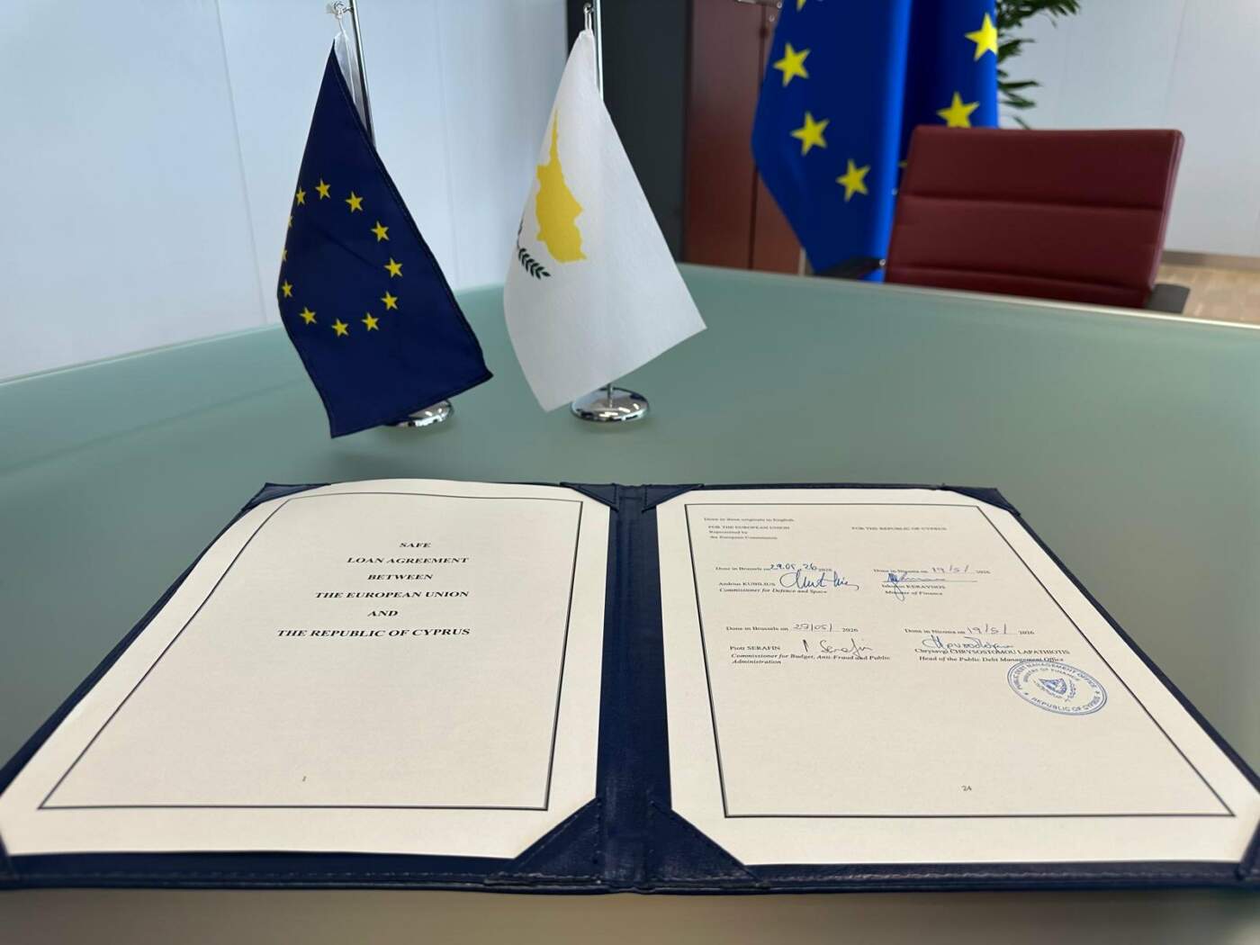 &Tau;&omicron; SAFE &delta;&epsilon;&nu; &epsilon;ί&nu;&alpha;&iota; &alpha;&mu;&upsilon;&nu;&tau;&iota;&kappa;ό &tau;&alpha;&mu;&epsilon;ί&omicron;. &Epsilon;ί&nu;&alpha;&iota; &pi;&omicron;&lambda;&iota;&tau;&iota;&kappa;ή &delta;έ&sigma;&mu;&epsilon;&upsilon;&sigma;&eta;