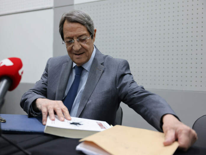Τέως Πρόεδρος Νίκος Αναστασιάδης  Συνέντευξη Τύπου