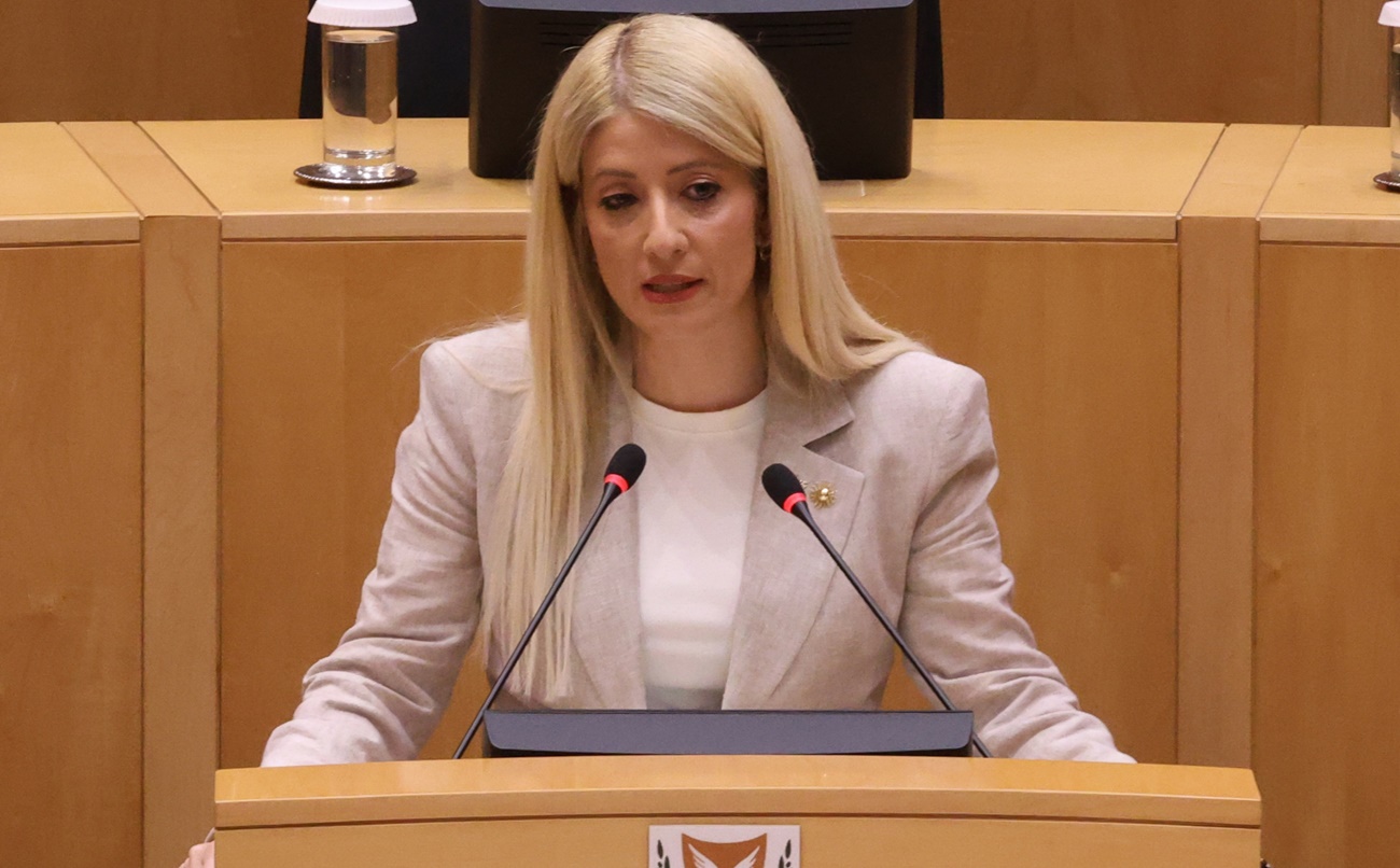 &laquo;N&alpha; &kappa;&rho;&alpha;&tau;ή&sigma;&omicron;&upsilon;&mu;&epsilon; &psi;&eta;&lambda;ά &tau;&omicron; &kappa;ύ&rho;&omicron;&sigmaf; &tau;&eta;&sigmaf; &Beta;&omicron;&upsilon;&lambda;ή&sigmaf;&raquo; &delta;&iota;&epsilon;&mu;ή&nu;&upsilon;&sigma;&epsilon; &eta; &Alpha;&nu;&nu;ί&tau;&alpha;