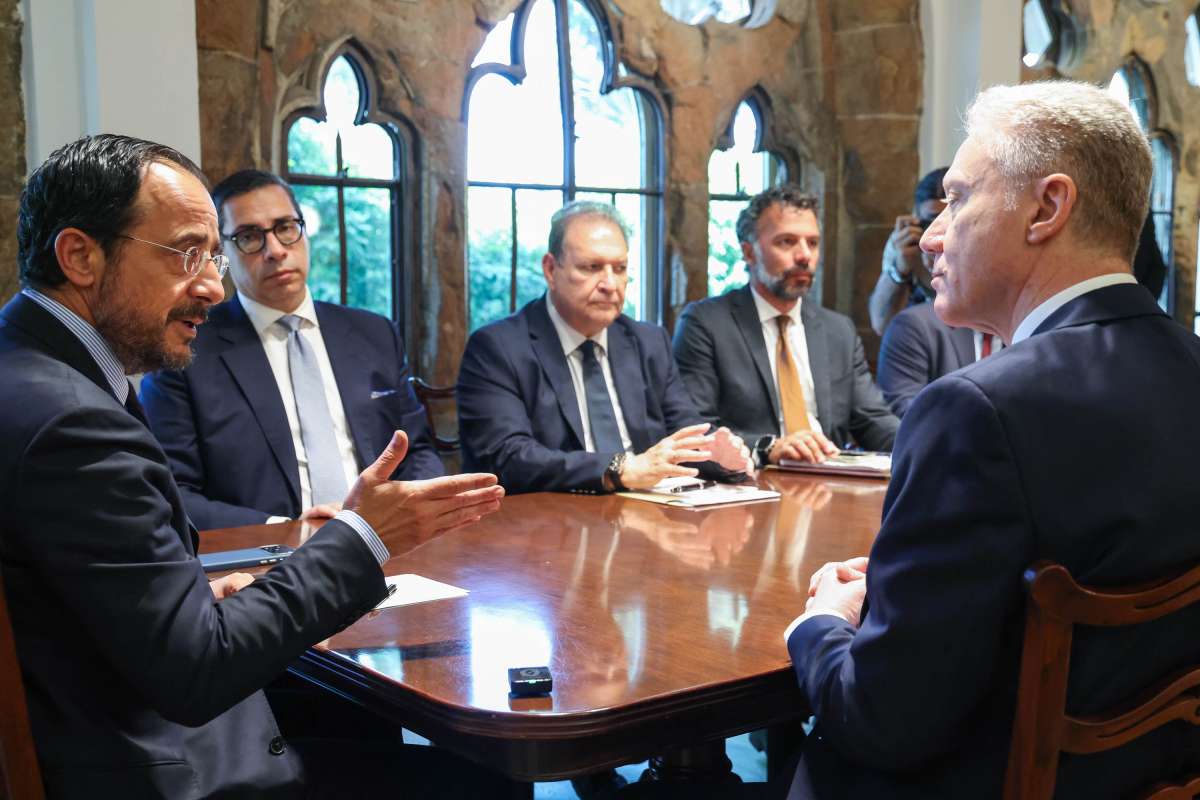 &Pi;&tau;&Delta;: &laquo;&Eta; &Kappa;ύ&pi;&rho;&omicron;&sigmaf; &theta;&alpha; &kappa;ά&nu;&epsilon;&iota; &tau;&omicron; &pi;&alpha;&nu; &gamma;&iota;&alpha; &nu;&alpha; &epsilon;&nu;&iota;&sigma;&chi;ύ&sigma;&epsilon;&iota; &tau;&iota;&sigmaf; &sigma;&chi;έ&sigma;&epsilon;&iota;&sigmaf; &Epsilon;&Epsilon;-&Lambda;&iota;&beta;ά&nu;&omicron;&upsilon;&raquo;