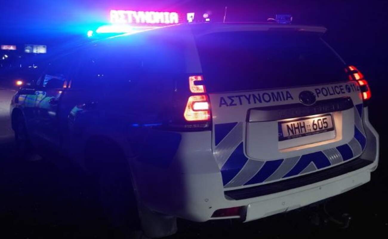 Βρήκαν όπλο, εκρηκτικά, ναρκωτικά και €40.000 στη Λάρνακα-Συνελήφθη 57χρονος